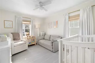 35 Hall Ave, Newport, RI 02840 - Photo 17