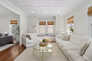 35 Hall Ave, Newport, RI 02840 - Photo 7