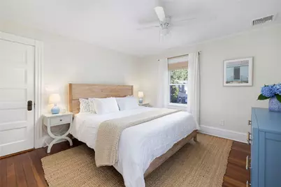35 Hall Avenue, Newport, RI 02840 - Photo 23