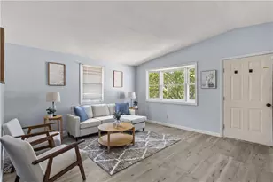 40 Blackstone St, Cumberland, RI 02864 - Photo 5