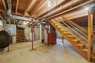 1221 S Rd, South Kingstown, RI 02879 - Photo 29