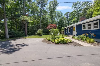 45 Gardiner Avenue, North Kingstown, RI 02852 - Photo 23