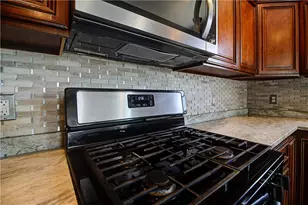 46 Irving St, North Providence, RI 02904 - Photo 17