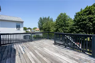 46 Irving St, North Providence, RI 02904 - Photo 5