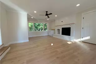 513 Knotty Oak Rd, Coventry, RI 02816 - Photo 5