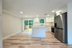513 Knotty Oak Rd, Coventry, RI 02816 - Photo 13