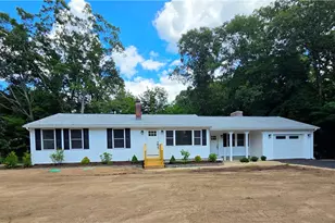 513 Knotty Oak Rd, Coventry, RI 02816 - Photo 1
