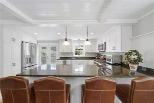 24 Rosegarden St, Warwick, RI 02888 - Photo 5