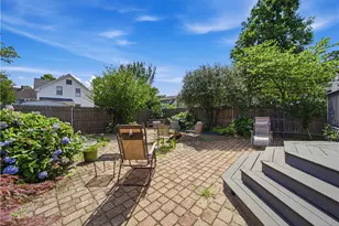 24 Rosegarden St, Warwick, RI 02888 - Photo 25