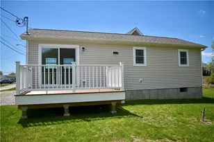 64 Burnside Ave, Narragansett, RI 02882 - Photo 3