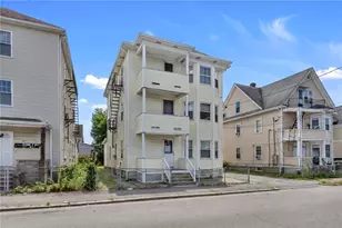 95 John St, Pawtucket, RI 02861 - Photo 3