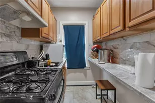 95 John St, Pawtucket, RI 02861 - Photo 19