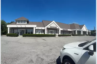 3030 East Main Road #3, Portsmouth, RI 02871 - Photo 1