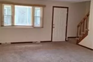 34 Manchester St, West Warwick, RI 02893 - Photo 9