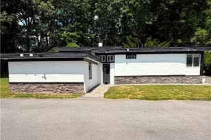 35 Fenwood Ave, Smithfield, RI 02917 - Photo 1