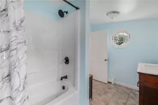 73 Beech Ave, Cranston, RI 02910 - Photo 13