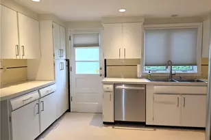 40 Russet Way, Cranston, RI 02920 - Photo 7
