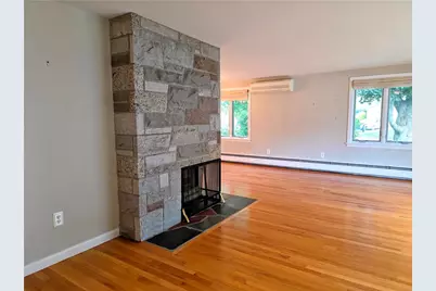 40 Russet Way, Cranston, RI 02920 - Photo 5