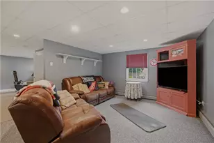 11 Carol Ave, Bristol, RI 02809 - Photo 23