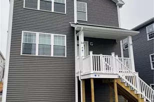 14 Sherwood St, Providence, RI 02908 - Photo 3