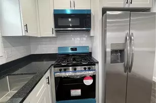 14 Sherwood St, Providence, RI 02908 - Photo 7