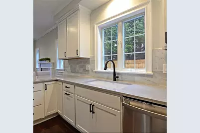 13 Arnold Avenue #1, Jamestown, RI 02835 - Photo 7