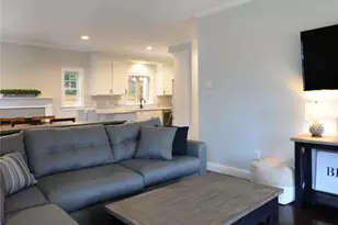 13 Arnold Ave, Jamestown, RI 02835 - Photo 15