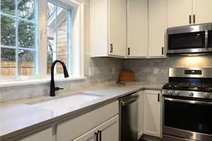 13 Arnold Ave, Jamestown, RI 02835 - Photo 11