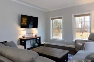 13 Arnold Ave, Jamestown, RI 02835 - Photo 17