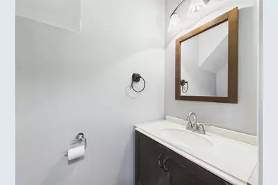 13 Clyde Street, Providence, RI 02908 - Photo 17