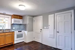 264 Phillips St, Woonsocket, RI 02895 - Photo 11