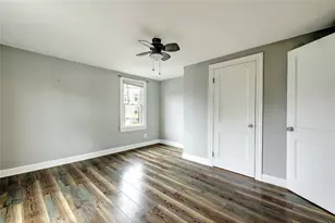 264 Phillips St, Woonsocket, RI 02895 - Photo 21