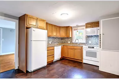 264 Phillips Street, Woonsocket, RI 02895 - Photo 9