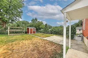 264 Phillips St, Woonsocket, RI 02895 - Photo 29
