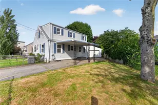 28 Hazard St, Pawtucket, RI 02860 - Photo 3
