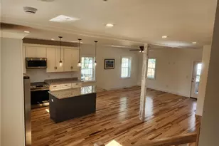 1284 Boston Neck Rd, Narragansett, RI 02882 - Photo 9