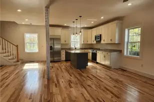 1284 Boston Neck Rd, Narragansett, RI 02882 - Photo 5