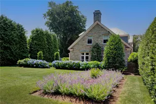 2 Hazard Ave, Newport, RI 02840 - Photo 47