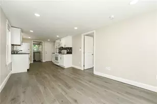 71 St Elizabeth St, Bristol, RI 02809 - Photo 9