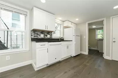 71 St Elizabeth Street #2, Bristol, RI 02809 - Photo 5