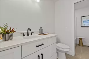700 Sandy Ln, Warwick, RI 02889 - Photo 5