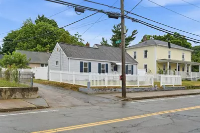 61 West Warwick Avenue, West Warwick, RI 02893 - Photo 15