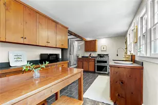 27 William St, Newport, RI 02840 - Photo 13