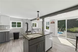 3672 S County Trail, Richmond, RI 02892 - Photo 9