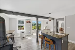 3672 S County Trail, Richmond, RI 02892 - Photo 7