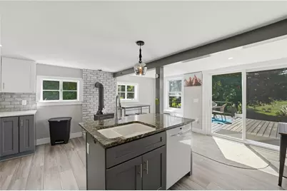 3672 S County Trail, Richmond, RI 02892 - Photo 9