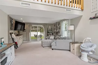 57 Vanstone Avenue, Warwick, RI 02889 - Photo 9