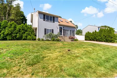 57 Vanstone Avenue, Warwick, RI 02889 - Photo 3