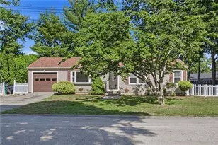 132 Potowomut Rd, Warwick, RI 02818 - Photo 1