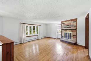 18 Continental Dr, Middletown, RI 02842 - Photo 7